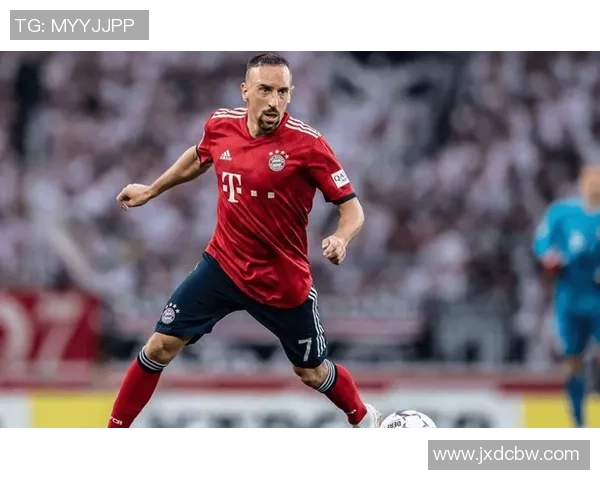 全球退役足球球星排名前十名揭秘 看看谁是足坛历史传奇巨星